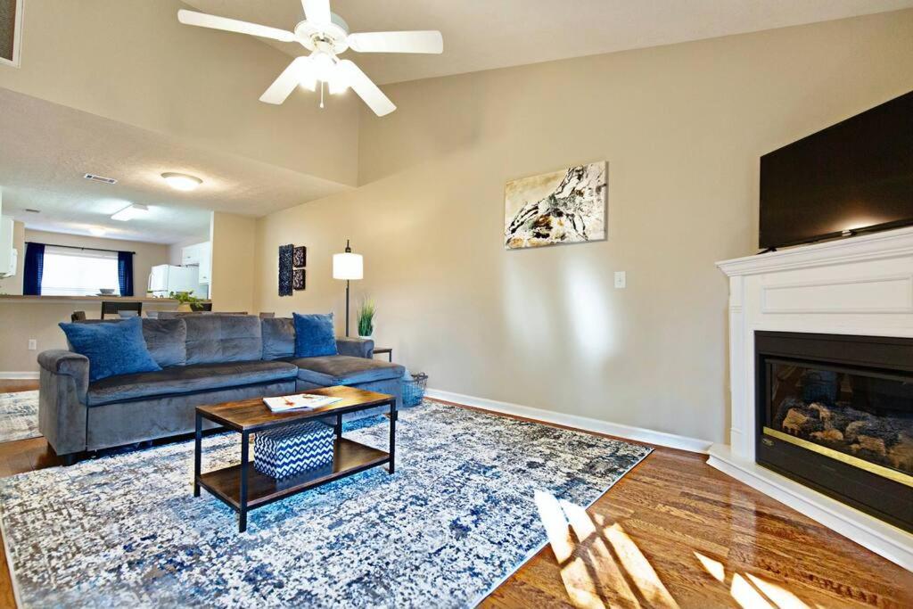 Apartment The Place & Prime Location Near I-20 Martinez